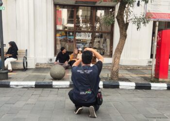 Cukup 5000 Perak, Kamu Bisa Bergaya di Jalan Braga