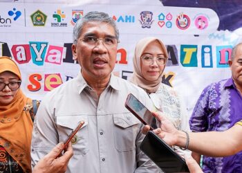 Buka Pelayanan Catin Serentak, Dicky Saromi Sebut Pernikahan Harus Matang