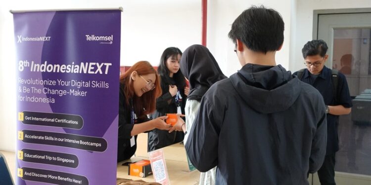 Angkat Tema Upskilltoinnovate, Telkomsel Gelar IndonesiaNEXT Season 8