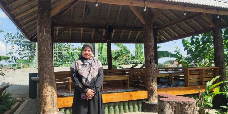 Ditemani Live Musik, Cobain Nih Menu Baru Kepala Kambing di RM Hj Yulia