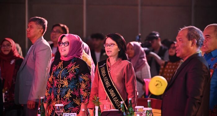 Ajak Para Duta GenRe Jabar 2024 Bawa Perubahan Positif