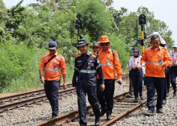 Prioritaskan Keamanan, Daop 2 Bandung Cek Rutin Jalur KA