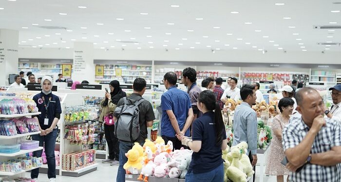 Dukung Pendidikan Literasi Masyarakat, Gramedia Resmikan Gerai Buah Batu