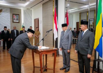 Iskandar Zulkarnain Dilantik Jadi Penjabat Sekretaris Daerah Kota Bandung