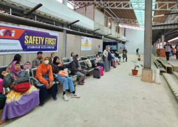 Operasikan 54 Perjalanan KA, Penumpang Daop 2 Capai 600 Ribu Lebih