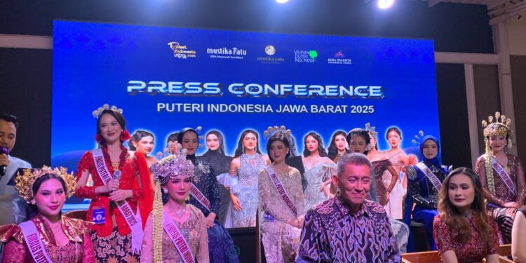 10 Finalis Puteri Indonesia Unjuk Kabisa di Laneo Cafe