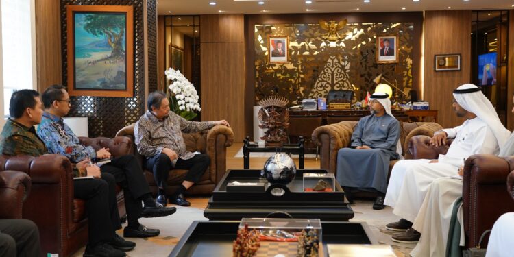 Kunjungan Menteri Energi dan Infrastruktur UEA Bahas Kerjasama Sektor Energi