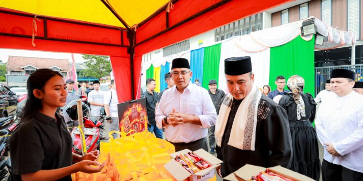 Semarak Ramadan Bandung Utama, Farhan-Erwin Sapa Kecamatan Kiaracondong