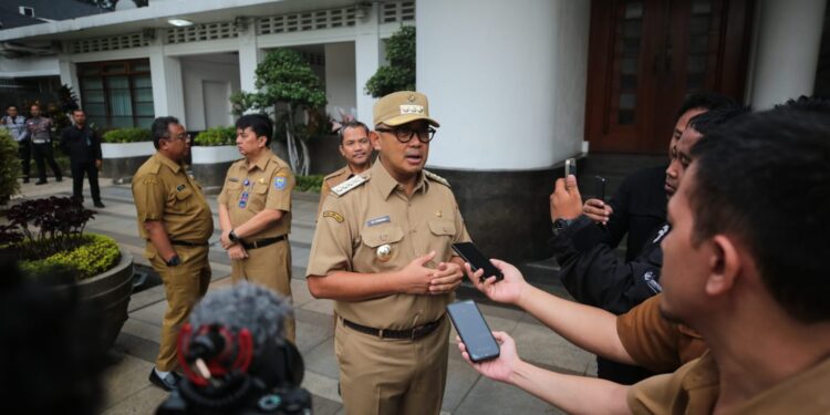 Fokus 100 Hari Pertama: Sampah, Infrastruktur, dan Banjir
