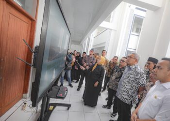 Resmikan Gedung Baru SDN 090 Cibiru, Wali Kota Bandung: Pendidikan Berkualitas adalah Prioritas
