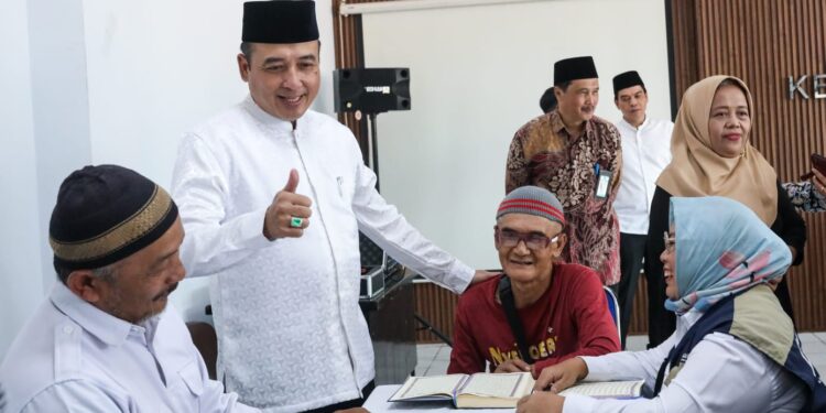 Erwin Suntik Semangat Para Peserta Gerakan Pemberantasan Buta Huruf Al-Qur'an