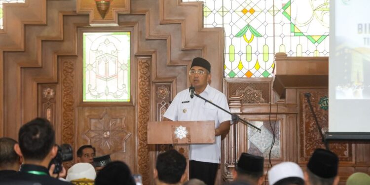Wali Kota Bandung Lepas 2.455 Calon Jemaah Haji