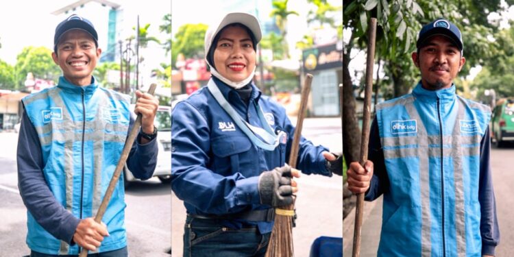 Pahlawan Kebersihan Kota Bandung: Rela Tinggalkan Keluarga Demi Hari Raya yang Bersih dan Asri