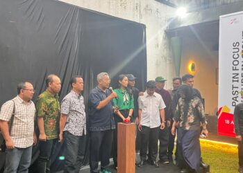 https://sekilasjabar.co/logo-asia-afrika-youth-forum-resmi-diluncurkan-farhan-apresiasi-pemuda-kreatif-bandung/