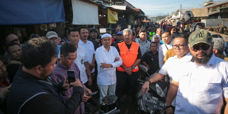 Tumpukan Sampah di Pasar Gedebage Diangkut, Pemkot Bandung dan Pemprov Jabar Bakal Ambil Langkah Hukum
