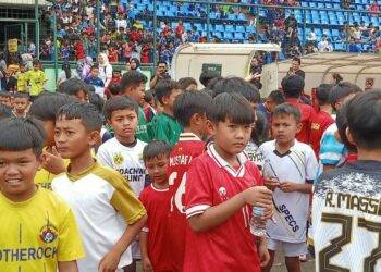Tingginya Antusiasme Peserta Session Coaching Clinic MH Soccer Academy, Ini Ungkapan Coach Markus Horison dan Bima Sakti