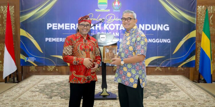 Pemkot Bandung dan Pemkab Temanggung Jajaki Kolaborasi Lintas Daerah