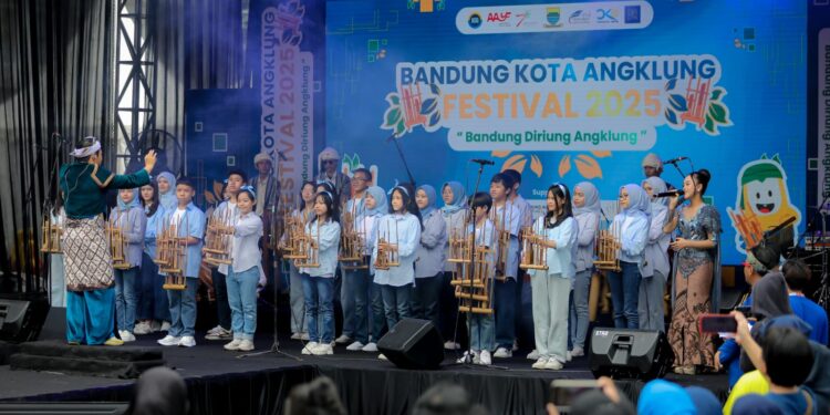 Bandung Kota Angklung Festival 2025 : Rayakan Warisan, Menjaga Identitas