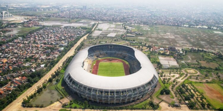 Farhan: Kota Bandung Siap Jadi Tuan Rumah Piala Presiden 2025