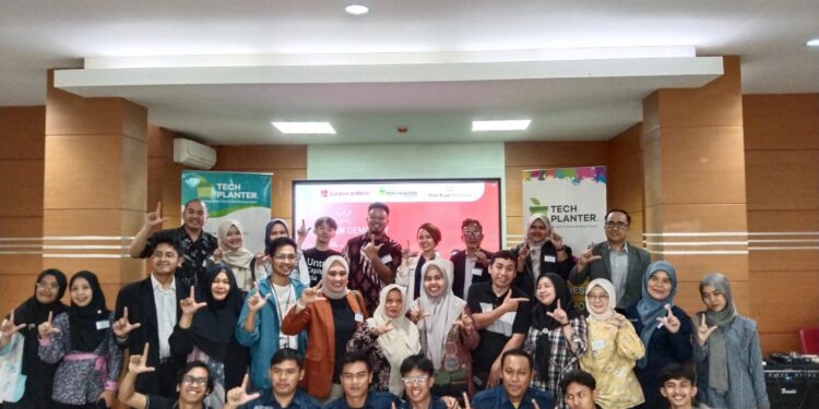 Inovasi USB Bersinar di Ajang Internasional TPIDN 2025