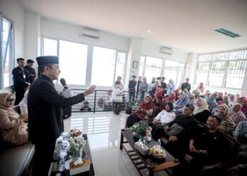 Erwin: Perangi Bank Emok, UMKM Harus Naik Kelas!