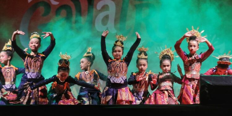 Pagelaran Gayatri, Perpaduan Seni Tari dan Budaya Nusantara yang Menginspirasi
