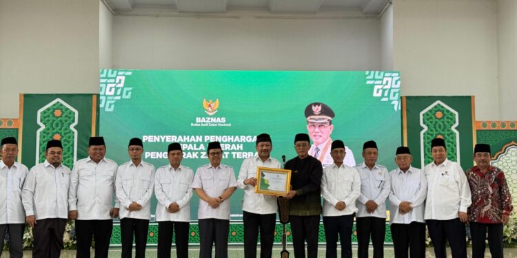 Berhasil Kelola Zakat Berbasis Desa, BAZNAS RI Anugerahkan Pengharagaan Kepada BAZNAS Kabupaten Ciamis