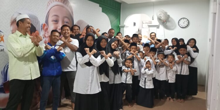 Tunjukkan Kepedulian Sosial, XTC Antapani Santuni Para Anak Yatim