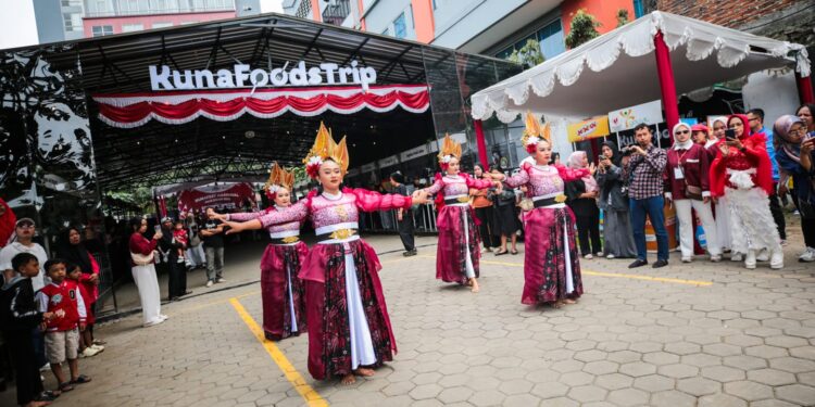 Kelurahan Pajajaran Kota Bandung Gelar Kunafest Karnaval Pajajaran