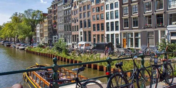 tiket.com dan Singapore Airlines Ungkap 5 Destinasi Eropa Paling Diminati