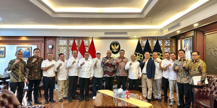 Menteri Hukum Bertemu Pengurus PWI Pusat, Pemblokiran Administrasi Dibuka
