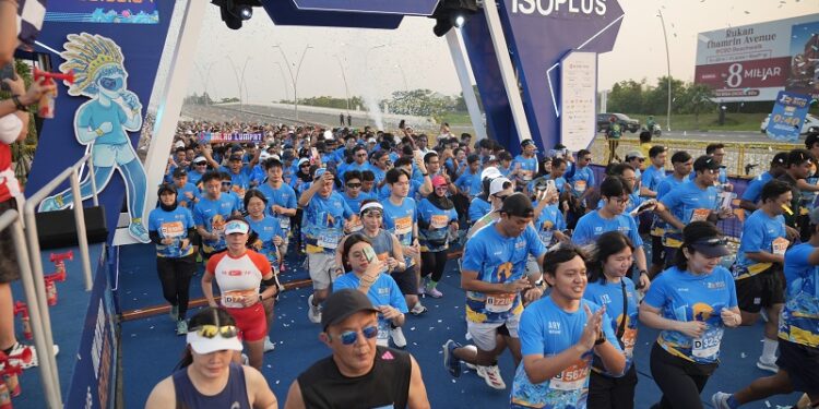 Pelari Tertua 72 Tahun Semarakkan ISOPLUS RUN PIK