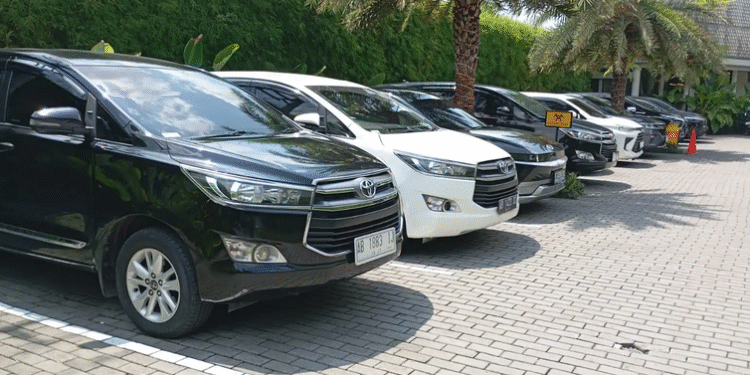 Tips Memilih Rental Mobil yang Aman dan Terpercaya, Simak Ulasan Berikut
