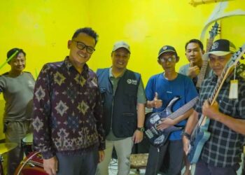 BRI BO Cibadak Bantu Alat Musik Senilai Ratusan Juta di Sukabumi