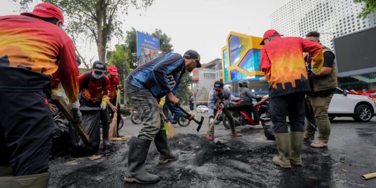 Tanggapi Putusan Kasus Wawalkot, Farhan Tegaskan Pemkot Fokus Pada Pelayanan Publik dan Agenda Pembangunan