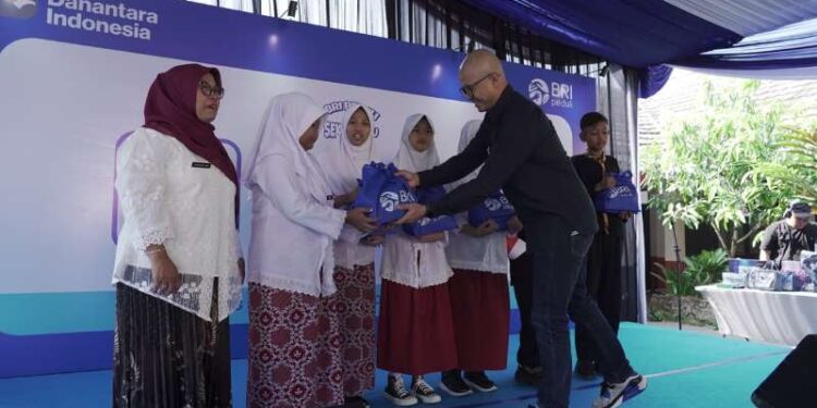 Ini Sekolahku, BRI Peduli Bantu SDN 104 Langensari Bandung