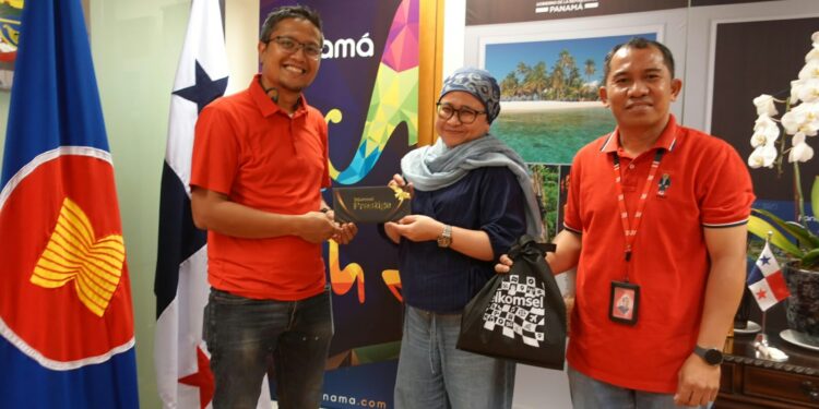Bertabur Hadiah, Telkomsel Bagikan Saldo Link di HARPELNAS 2026