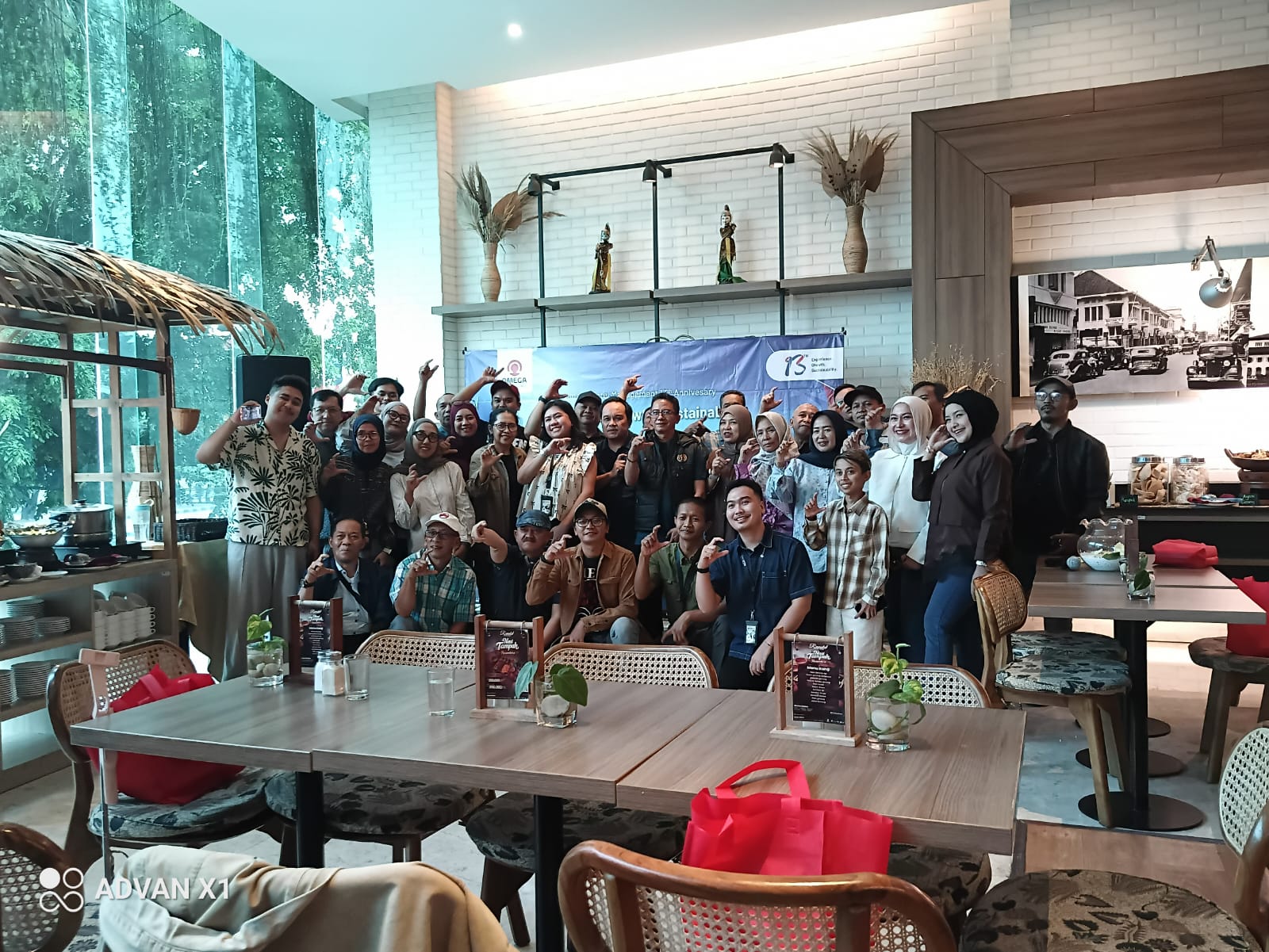 Rayakan 13 Tahun Anniversary, Omega Hotel Management Gelar Kegiatan Sosial, Media Gathering Hingga Beri Promo Khusus