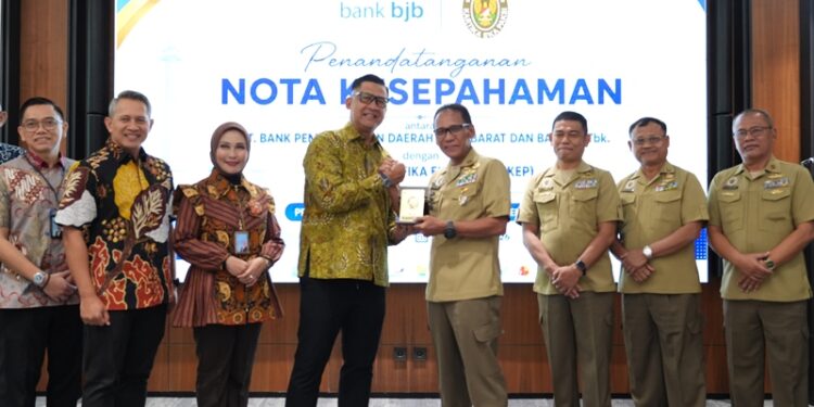 Perluas Layanan Perbankan bank bjb Lanjutkan Kerjasama dengan YKEP