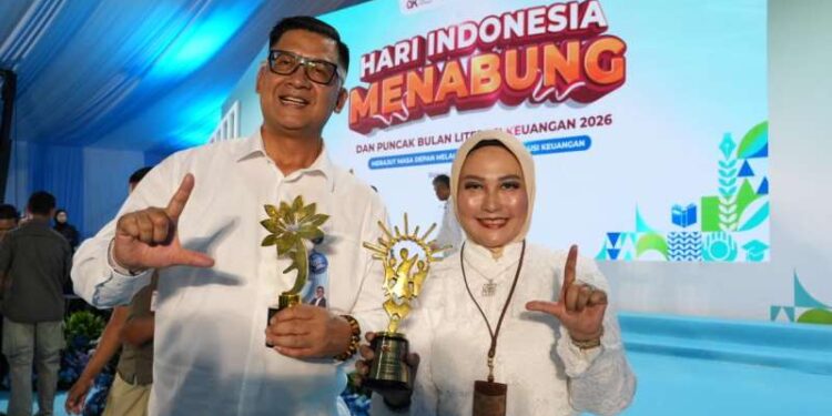 Berkat Literasi Keuangan, bank bjb Sabet 2 Penghargaan OJK